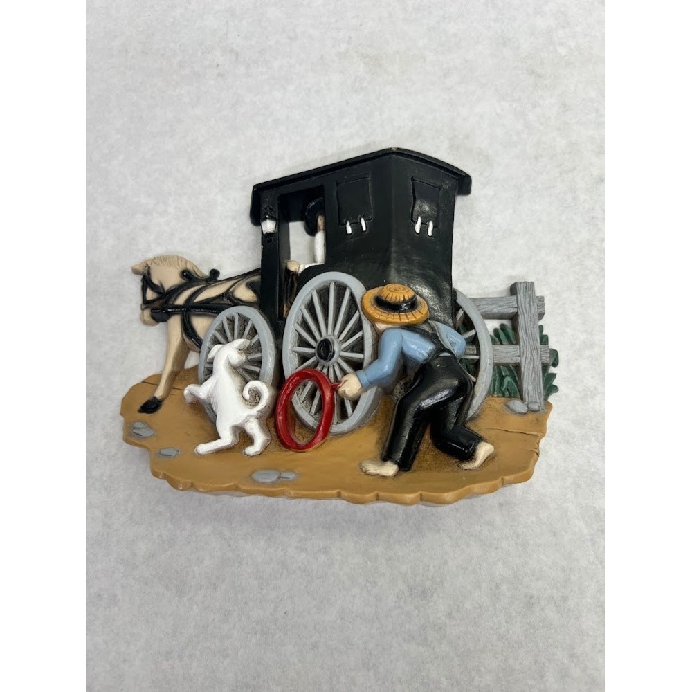 Vintage Burwood Products Amish Buggy Horse Dog Wall Hanging Plaque 3340-2 1995
